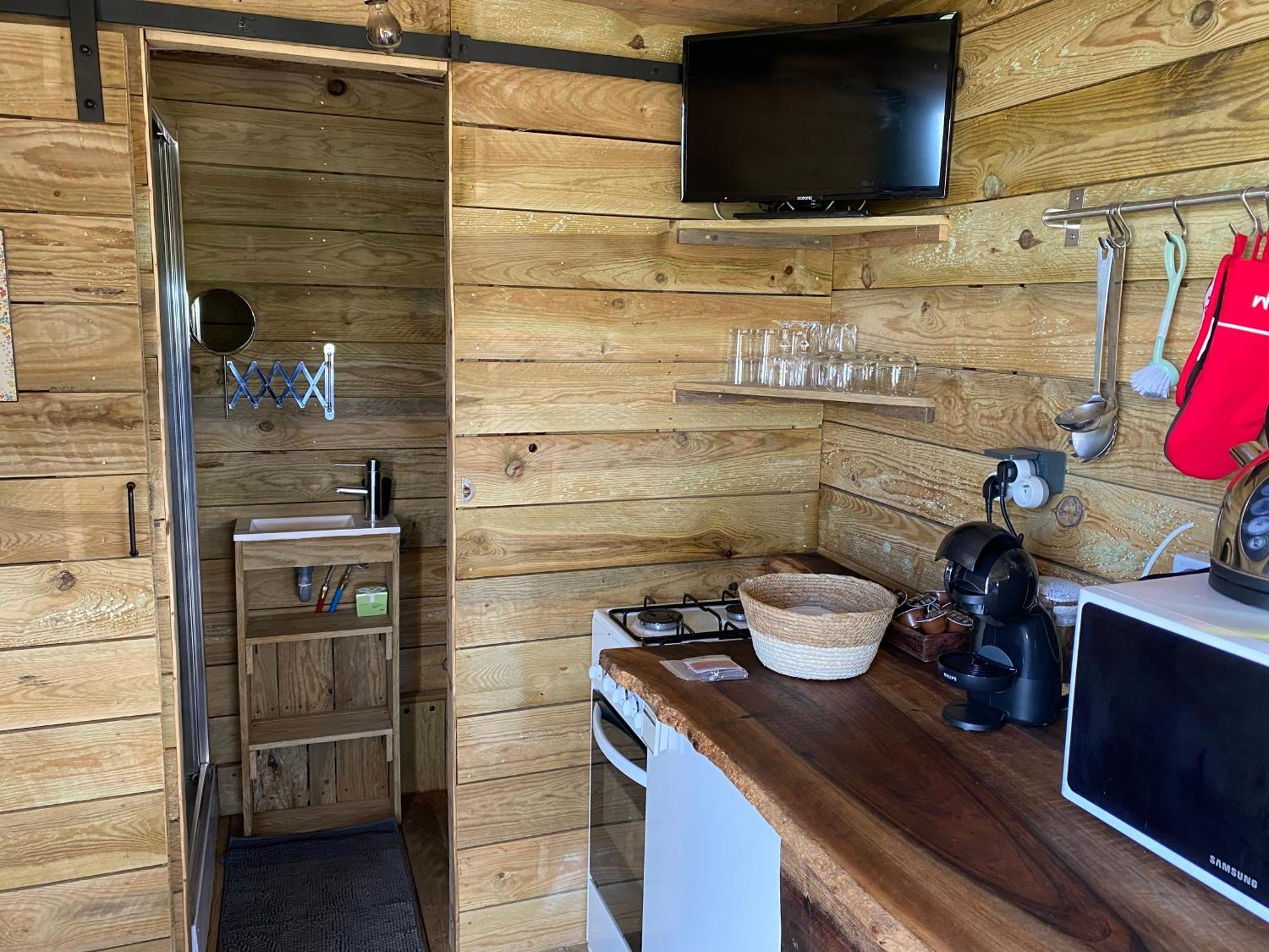 Tiny House Pension Digny Buitenkant foto